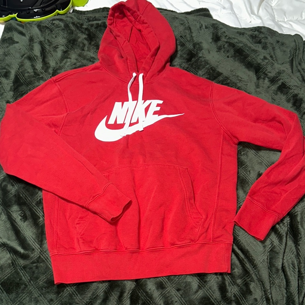 Nike Men's Red Hoodie Sweater